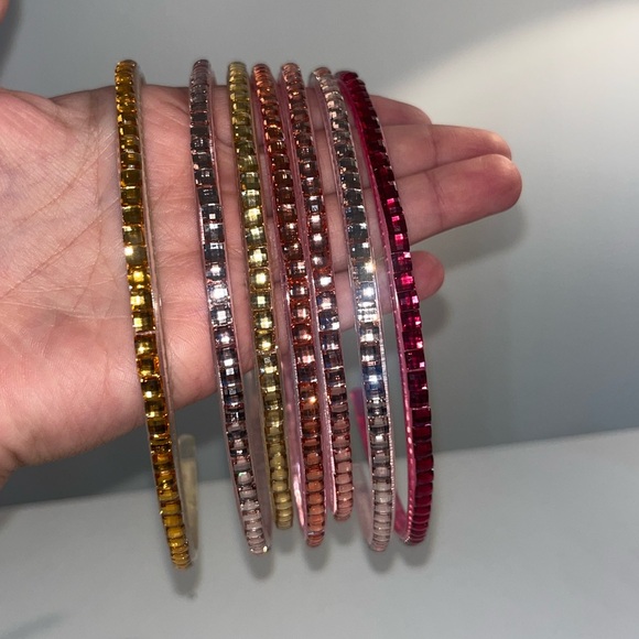 Set of 7 bedazzled headbands - Picture 5 of 9